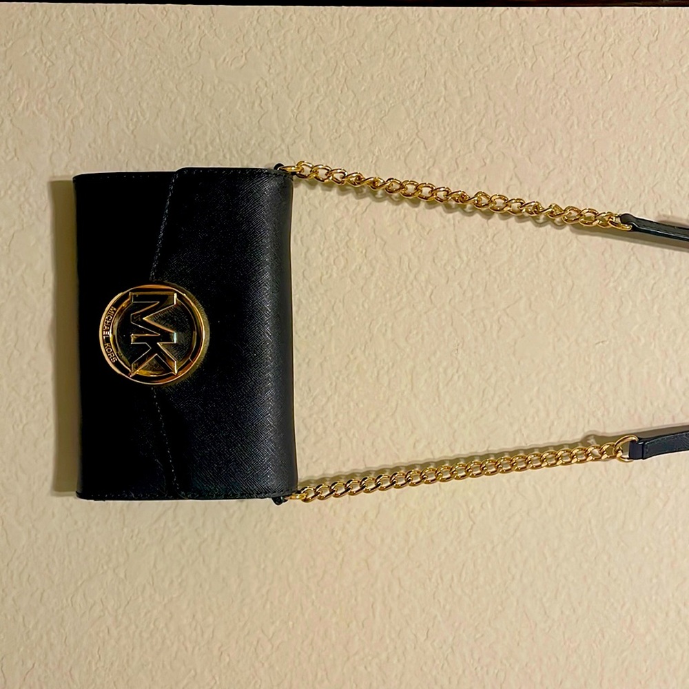 Black Michael Kors Crossbody